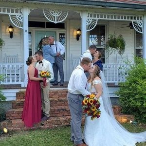 Meet your Posher, Deanie